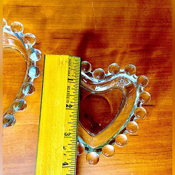Set of 2 Vintage/Antique Candlewick Heart Candy Dishes 💘 Valentine’s Day Gift! - Picture 9 of 12